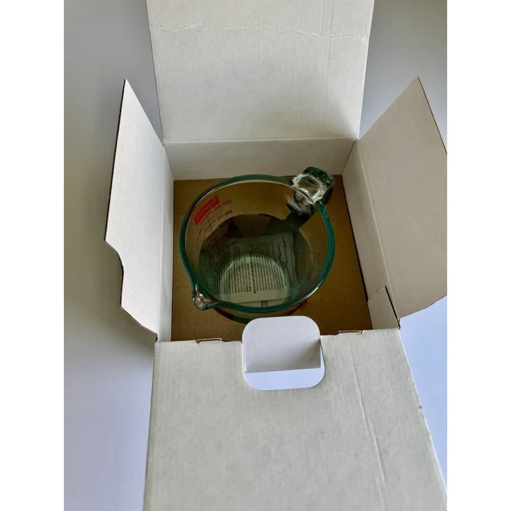 Pyrex Supreme Edition Glass Measuring Cup- 2 Cups New In Box